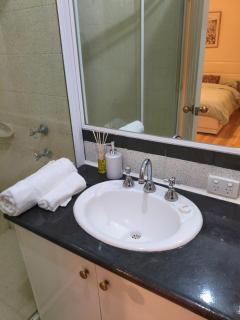 Cozy place Close to city & shops - Perth - 2