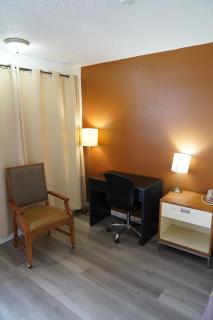 Super 8 by Wyndham Fernley - Fernley - 2