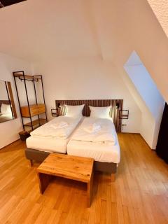 Hotel Zum Pfalzgrafen - Heidelberg - 4