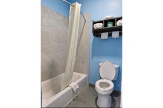 The Way Inn by OYO Spencer - 3