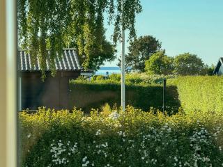 Renovated Holiday Home With Sea View In Skåstrup - Bogense - 1