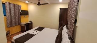 Hotel Galaxy In Metro - Mumbai - 3
