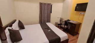 Hotel Galaxy In Metro - Mumbai - 2