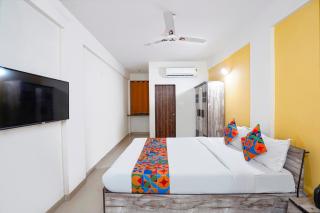 FabHotel Relax - Gandhinagar - 7