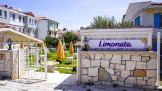Limonata Bozcaada ex Vina Garden - Bozcaada - 9