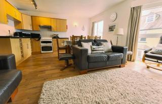 8 St Marys Court Tenby - Tenby - 8