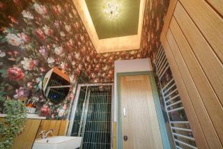 The Rose Nobel studio at The Bank of England - 3