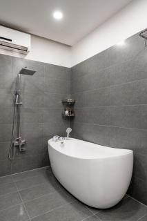 A Boi Apartment at District 3 - 7