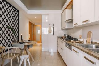 Male - 3 bedrooms in Arroios - Lisboa - 1
