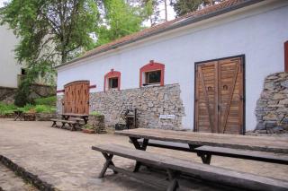 Keresztkúti Erdei Pihenőhely - 0