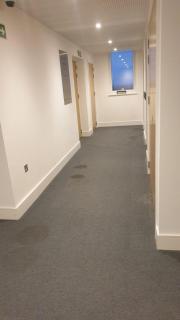 Comfort double bed room - Southall - 4