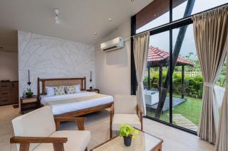 Caasa Tranquilla-Canopy Cabin with Private Jacuzzi - Malavli - 2