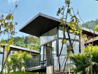 Caasa Tranquilla-Canopy Cabin with Private Jacuzzi - Malavli - 1