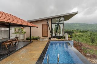 Caasa Tranquilla-Canopy Cabin 3 with Private Pool - Malavli - 0