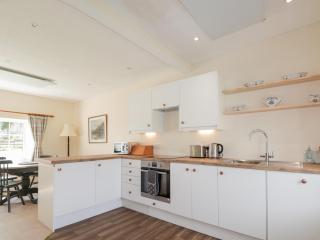 South Cottage - Glenelg - 3