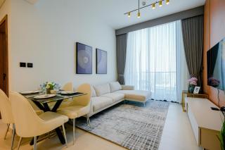 Bright 1BR in Binghatti House, Prime Location - 9