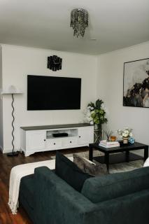 Little Luxe Retreat - Findon - 2