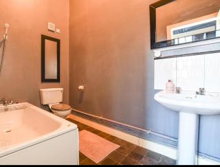 London style 2bed apartment - Belfast - 6