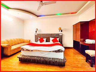 HOTEL THE MOON! - Near Mall Road - Luxuary Hotel In Nainital - Nainital - 7