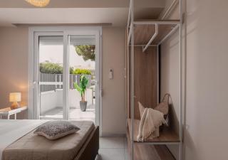 Long Island House, Beachfront Hanioti - 3