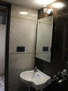 Hostique Chic Studio Apartment in Saket Indore - Indore - 1