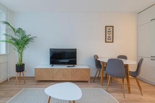 Luminious apartment with balcony by Polo Apartments - Kaunas - 3