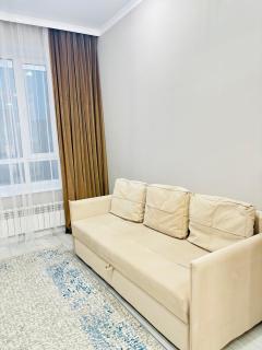 1-комнатная квартира, рядом Ботанический, Мега, Экспо - 2