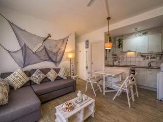 Couple s Getaway in Central Calella - Calella - 3
