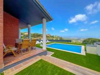 Large Villa with Pool & Mountain Views - Maçanet de la Selva - 0