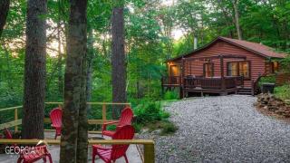 Sunset Peak Cabin | Peaceful Woodland Retreat - Ellijay - 6