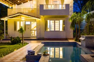 Alaya Stays Ramgarh Colonial-Style 2-BHK Villa Amidst the Hills with Private Pool & Garden - - 9
