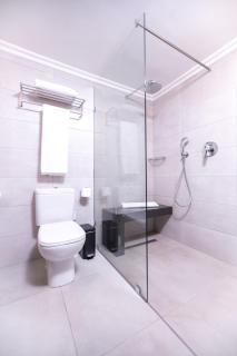The African Regent Hotel - Accra - 8