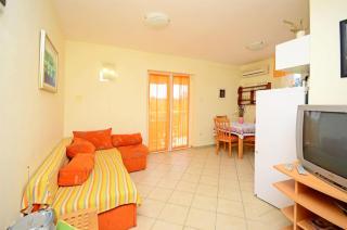 Apartment Darko 1 - Klimno - 2