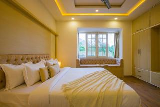 Alaya Stays Ramgarh Colonial-Style 2-BHK Villa Amidst the Hills with Private Pool & Garden - 5