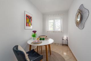 Ferienwohnung Marica 3, Strandnähe, 2 Schlafzimmer, klimatisiert - Poreč - 2