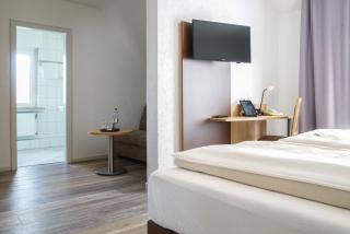 Hotel Restaurant Kromberg - Remscheid - 6