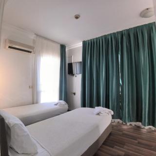 Hbs Hotel - Kusadası - 8
