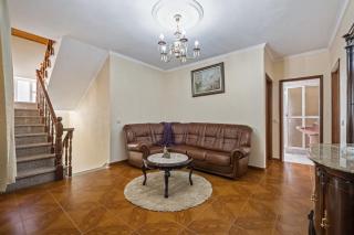 Valley Nest by Zest and Guest - 9