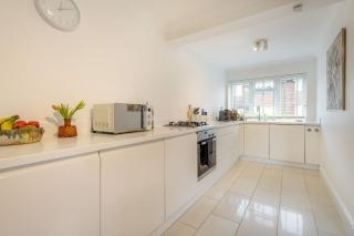 Cornerways by Bloom Stays - 4