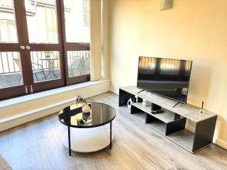 York City Centre Flat with View - York - 3