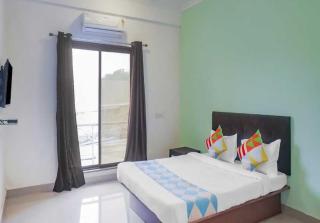Hotel O Devansh - Jāmb - 6