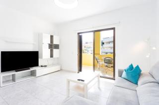 Moderno Apartamento en Puerto de la Cruz con Impresionantes Vistas a la Montana - Puerto de la Cruz - 7