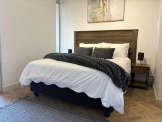 Athule Inn - Rosebank - Johannesburg - 4
