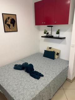 Nice studio with balcony -250 m from the beach - Saint-Raphaël - 4