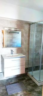 Finnikoudes 2 Bed Sea View Apartment - Larnaca - 3