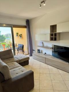 Best Stay-Apartments in Capruzzi with private parking - 0