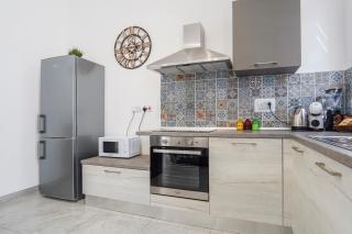 Large Studio Penthouse with 2 terraces - By Solea Holiday Homes - Gżira - 1