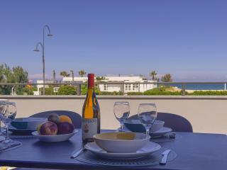 A Due Passi dal Mare: Comfort & Relax in Terrazza - Porto SantʼElpidio - 2