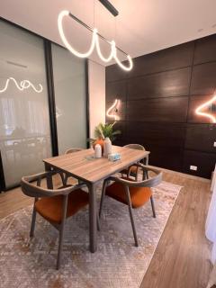 Manazil Hospitality - The Village 2BR Garden - 2301 - Banī Ghālib - 2