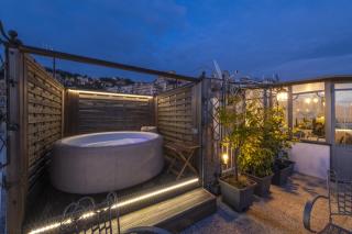 JACUZZI| TERRACE| 2BR| ART GALLERY| By Tilo Lux - Génova - 6